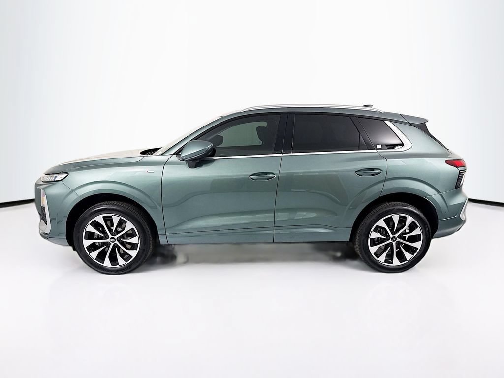 New 2026 Audi Q3 quattro 2.0T AWD/4WD image 7