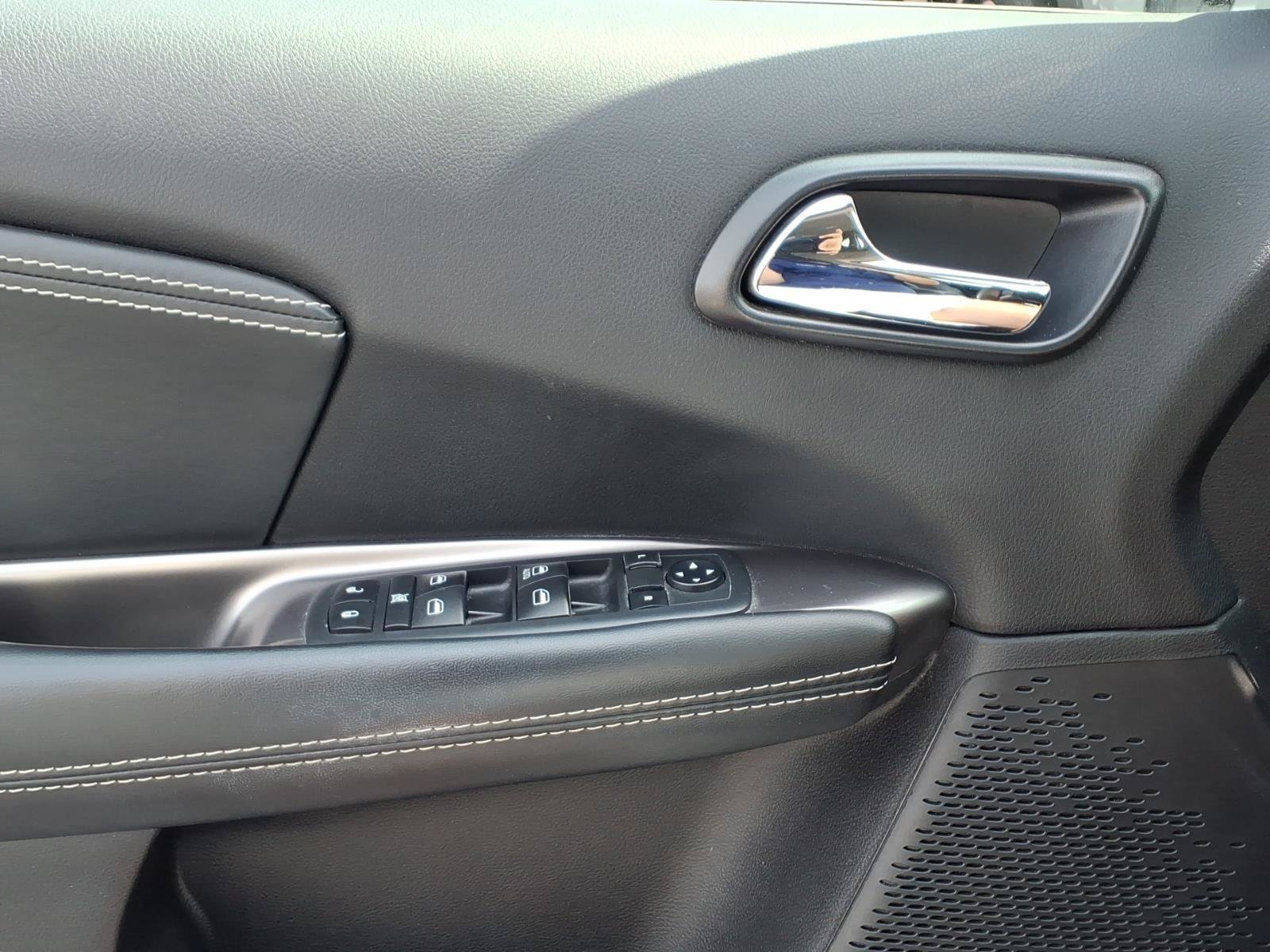 Used 2019 Dodge Journey Crossroad FWD image 22