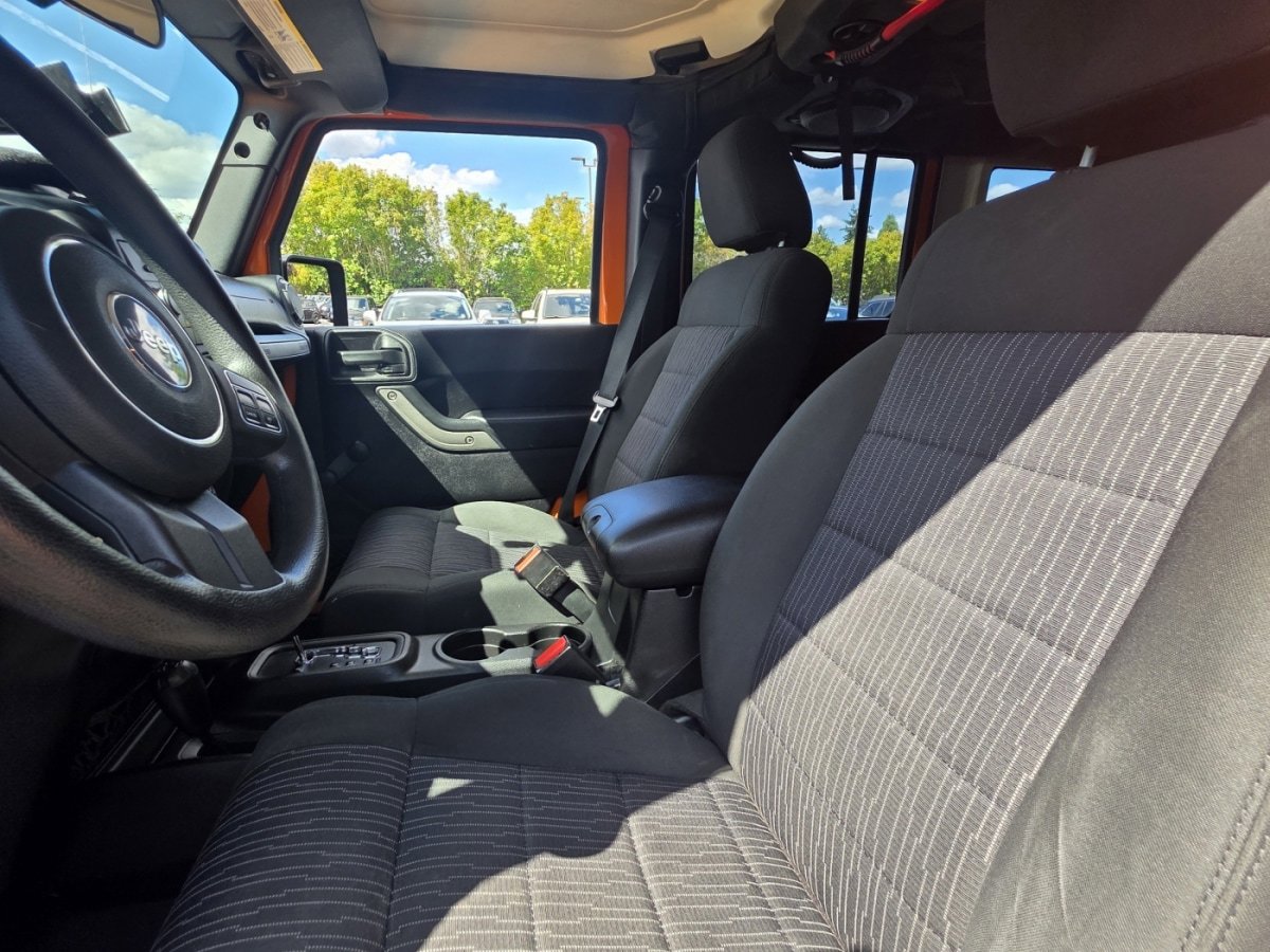 Used 2012 Jeep Wrangler Unlimited Sport w/ Trailer Tow Group AWD/4WD image 18