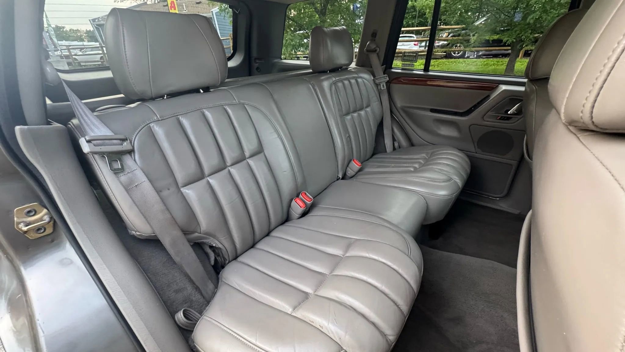 Used 1999 Jeep Grand Cherokee Limited image 24