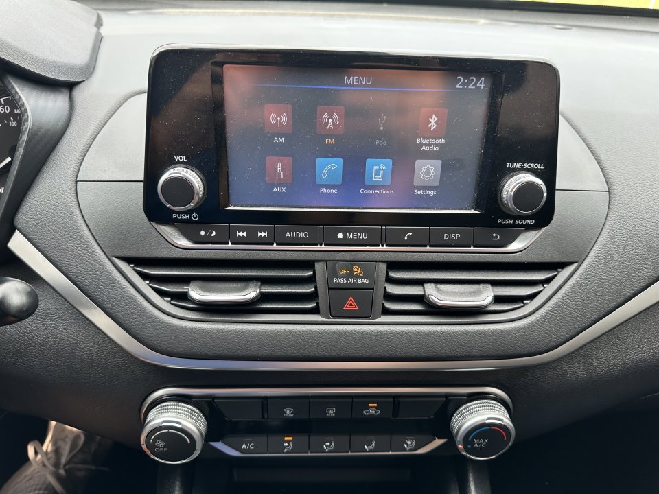 Used 2021 Nissan Altima 2.5 S w/ Driver Assist Package FWD image 10