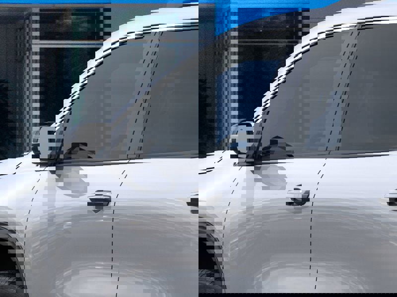 New 2026 Chevrolet Traverse LT w/ Driver Confidence Package FWD image 12