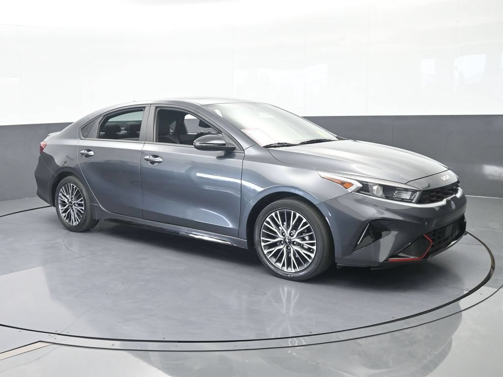 Used 2024 Kia Forte GT-Line w/ GT-Line Premium Package FWD image 8
