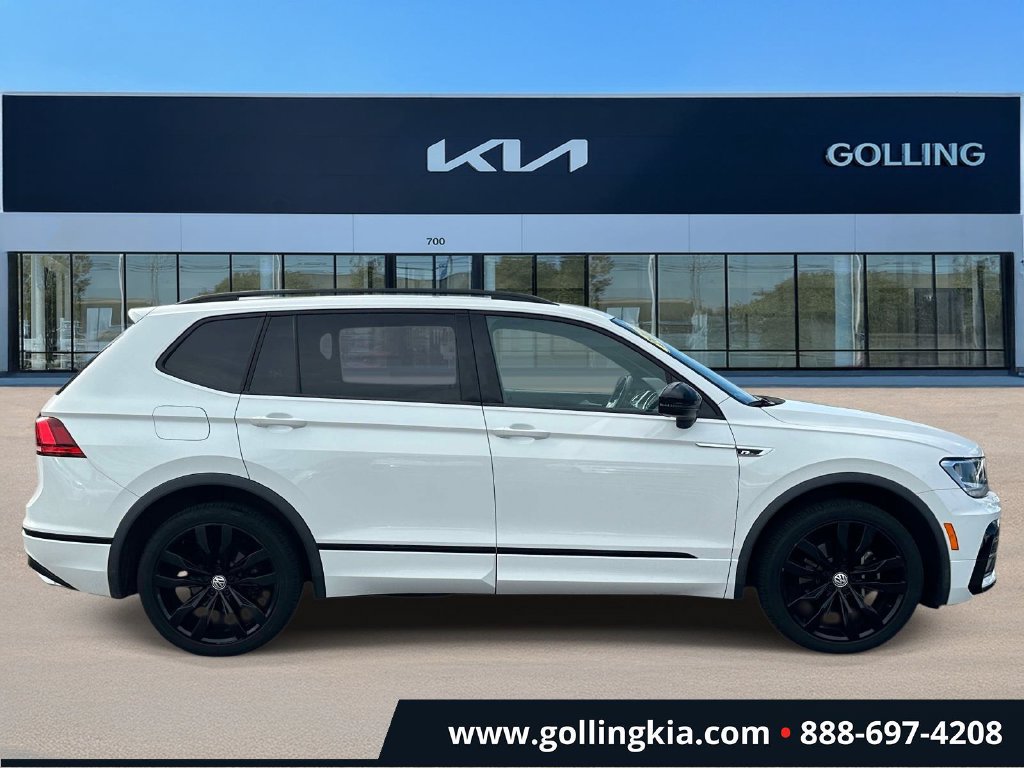 Used 2021 Volkswagen Tiguan SE R-Line FWD image 2