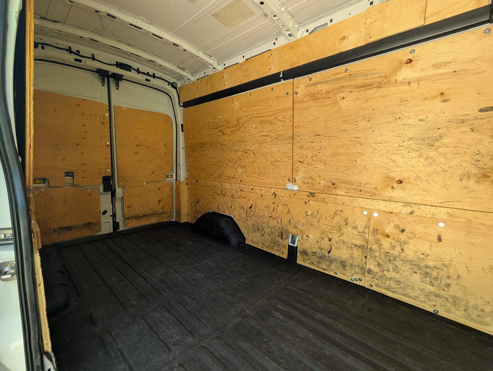 Used 2024 Ford Transit 250 148 High Roof AWD image 13