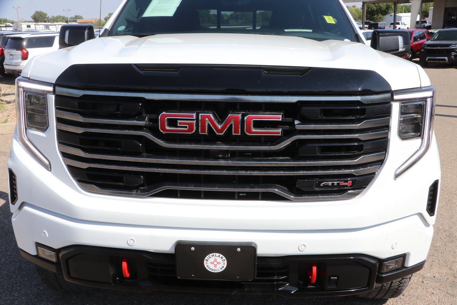Used 2025 GMC Sierra 1500 AT4 w/ AT4 Premium Package AWD/4WD image 2