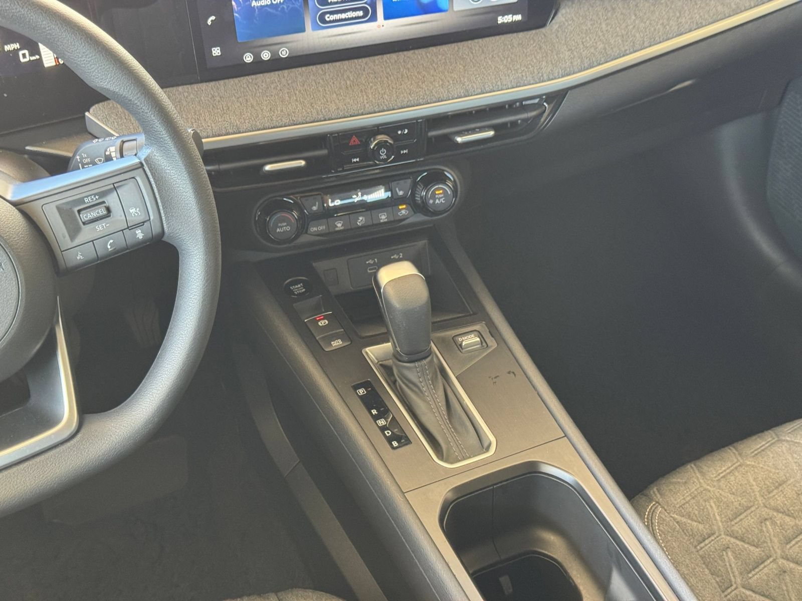 Used 2026 Nissan Kicks SV w/ Cold Weather Package FWD image 40