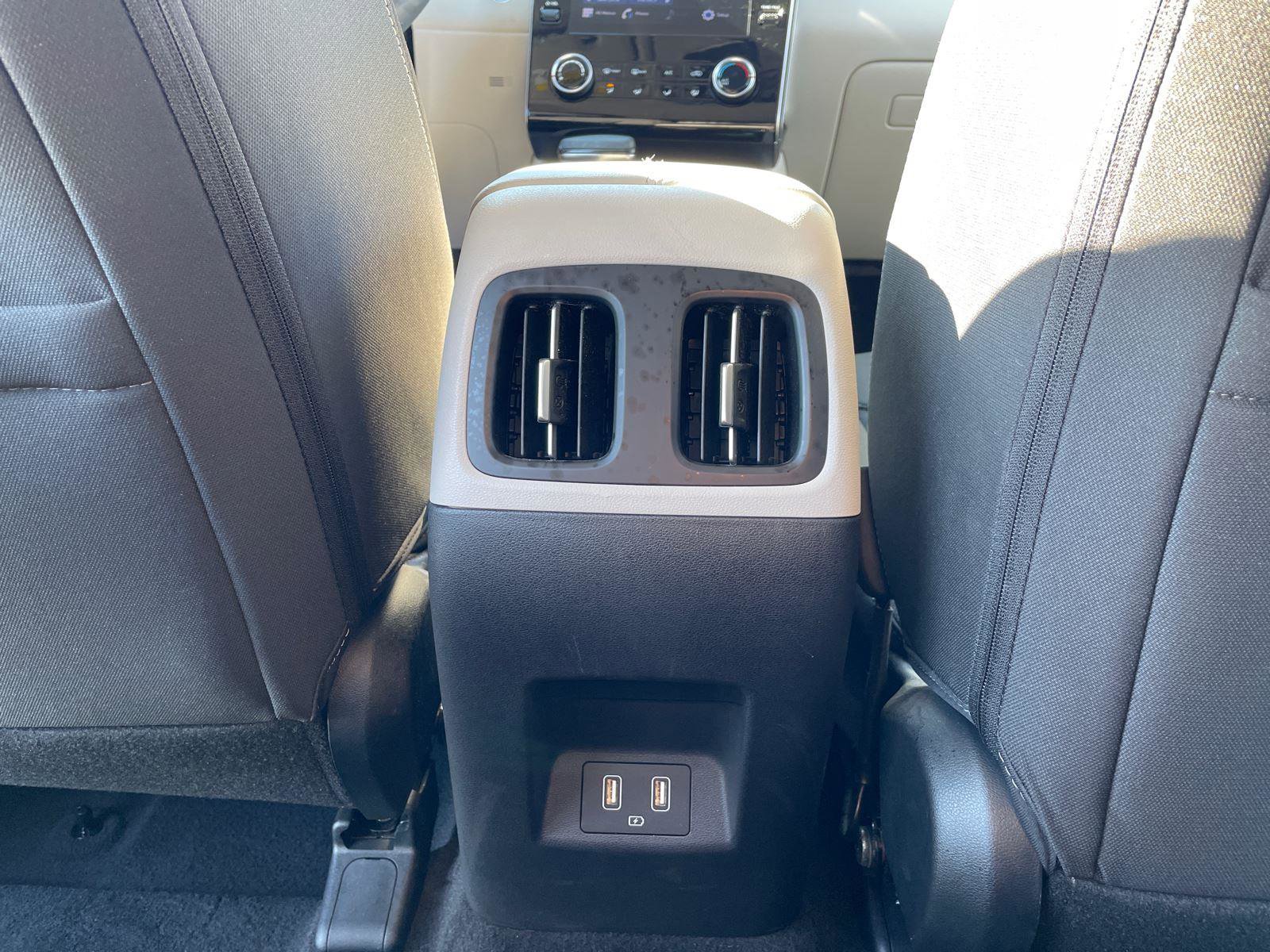 Used 2023 Hyundai Tucson SEL w/ Winter Package image 12