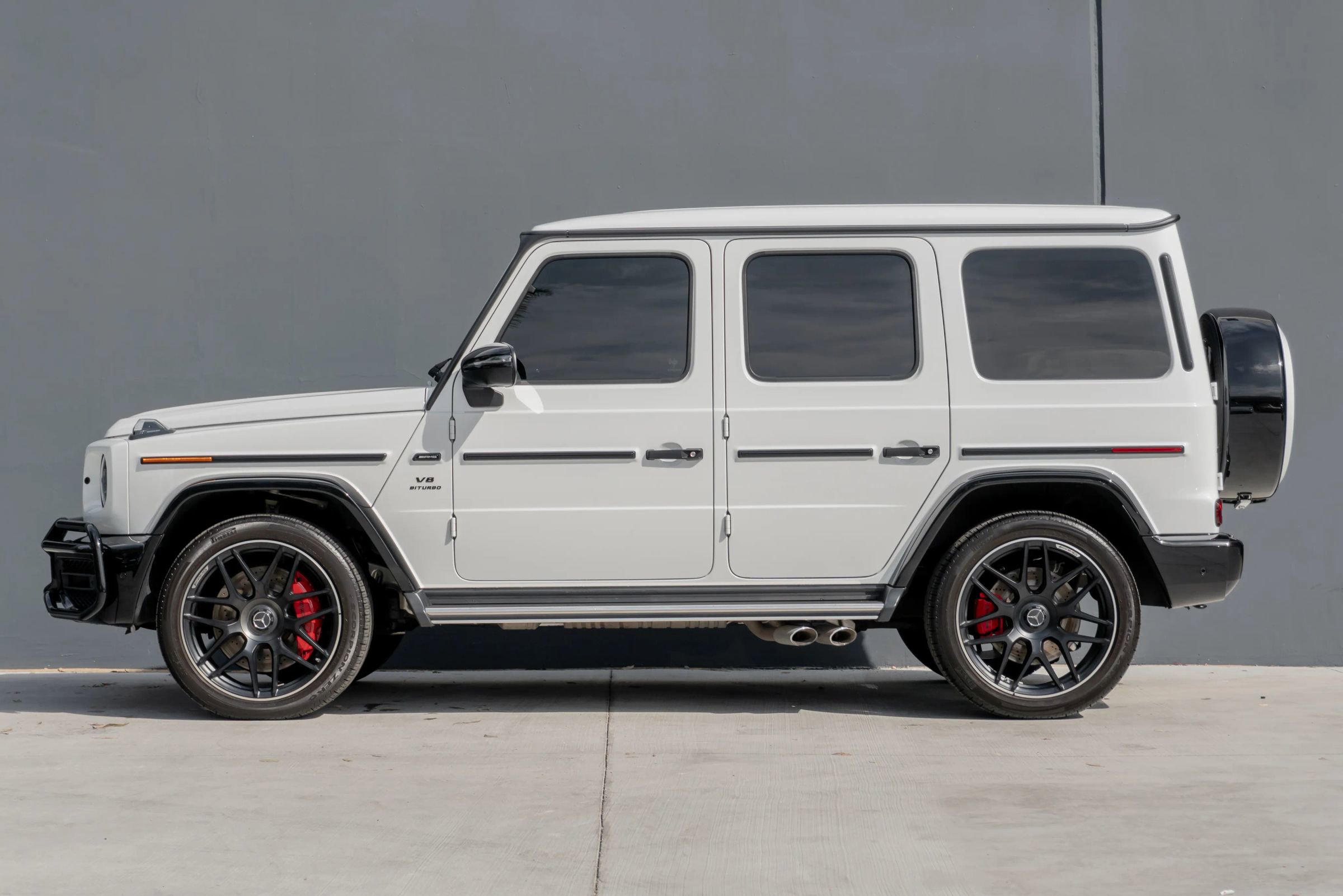 Used 2024 Mercedes-Benz G 63 AMG 4MATIC image 2