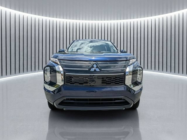 New 2026 Mitsubishi Outlander ES FWD image 9