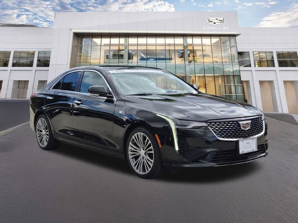 Certified 2023 Cadillac CT4 Premium Luxury RWD image 3