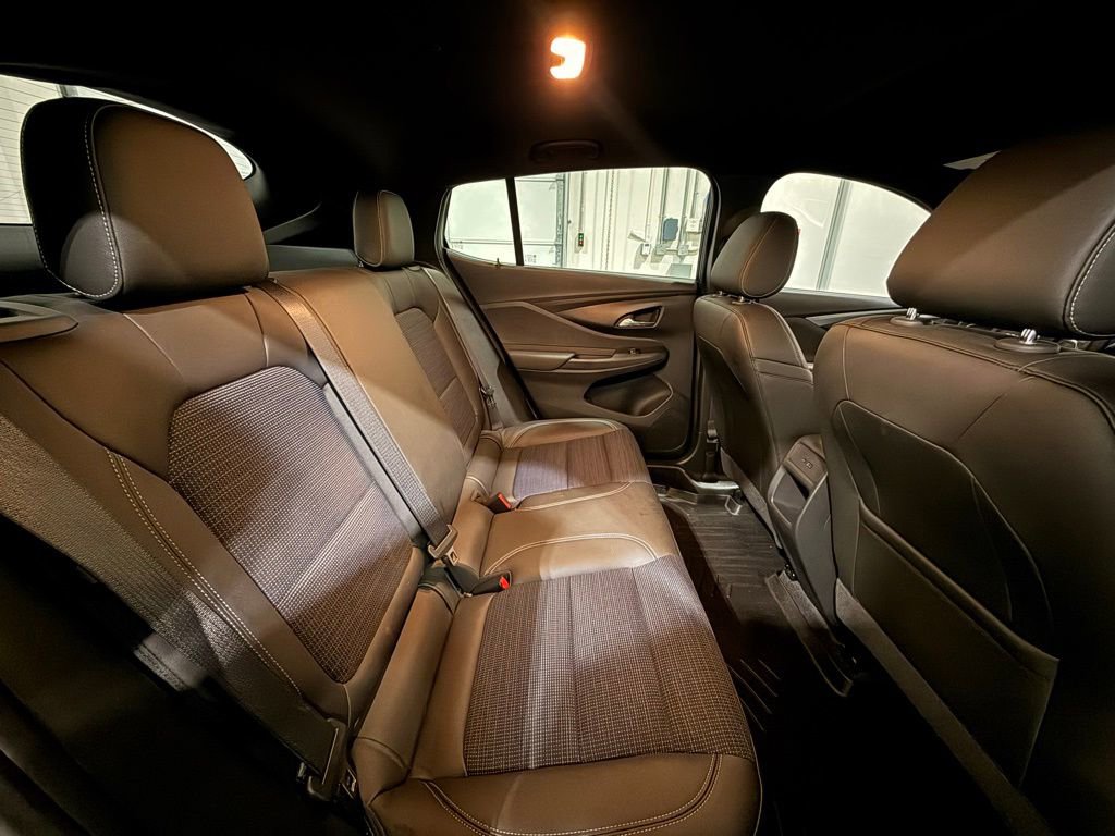 Used 2024 Buick Envista Preferred w/ Convenience I Package FWD image 29