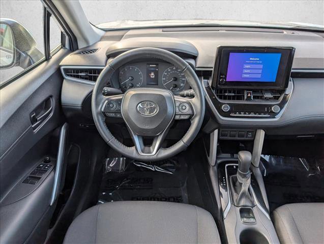 Used 2024 Toyota Corolla Cross LE image 10