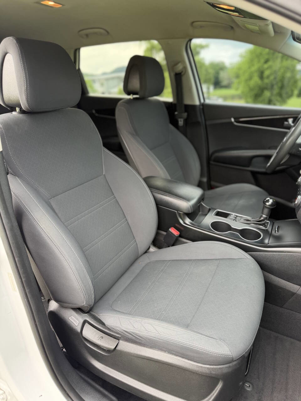 Used 2016 Kia Sorento LX AWD/4WD image 24