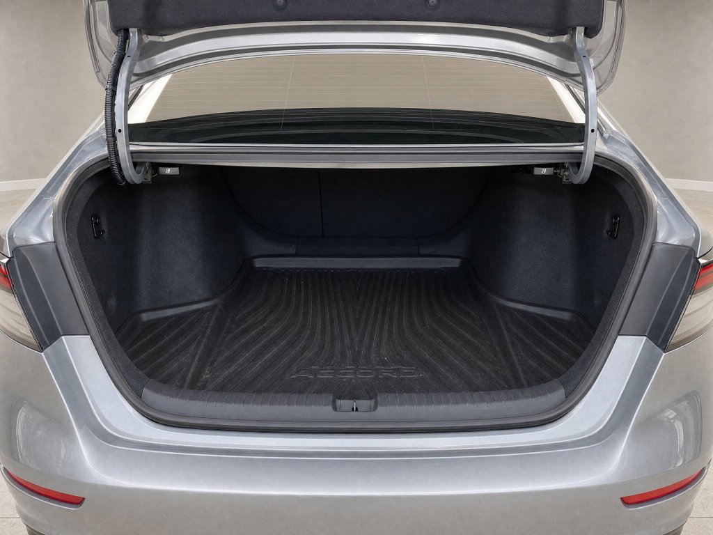 Used 2024 Honda Accord Touring image 13