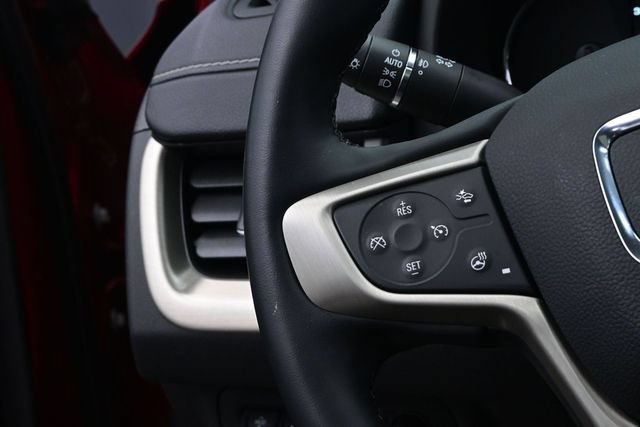 Used 2023 GMC Terrain Denali AWD/4WD image 27