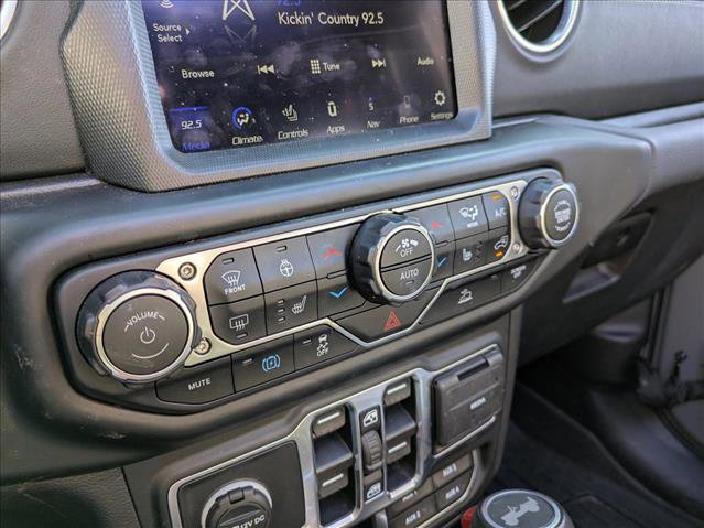 Used 2023 Jeep Wrangler Sahara w/ Cold Weather Group image 13