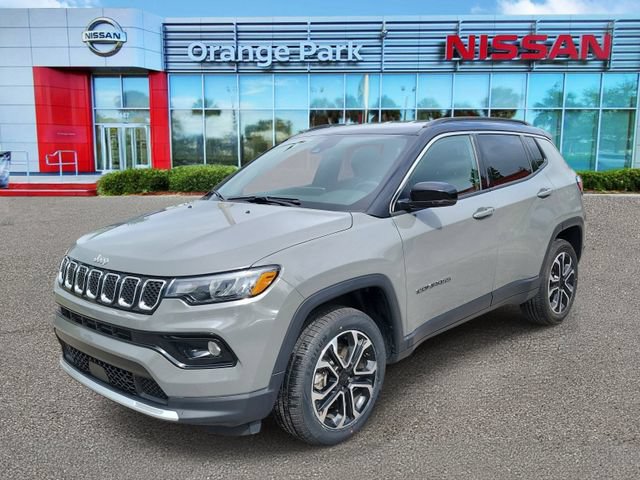 Used 2024 Jeep Compass Limited AWD/4WD image 4