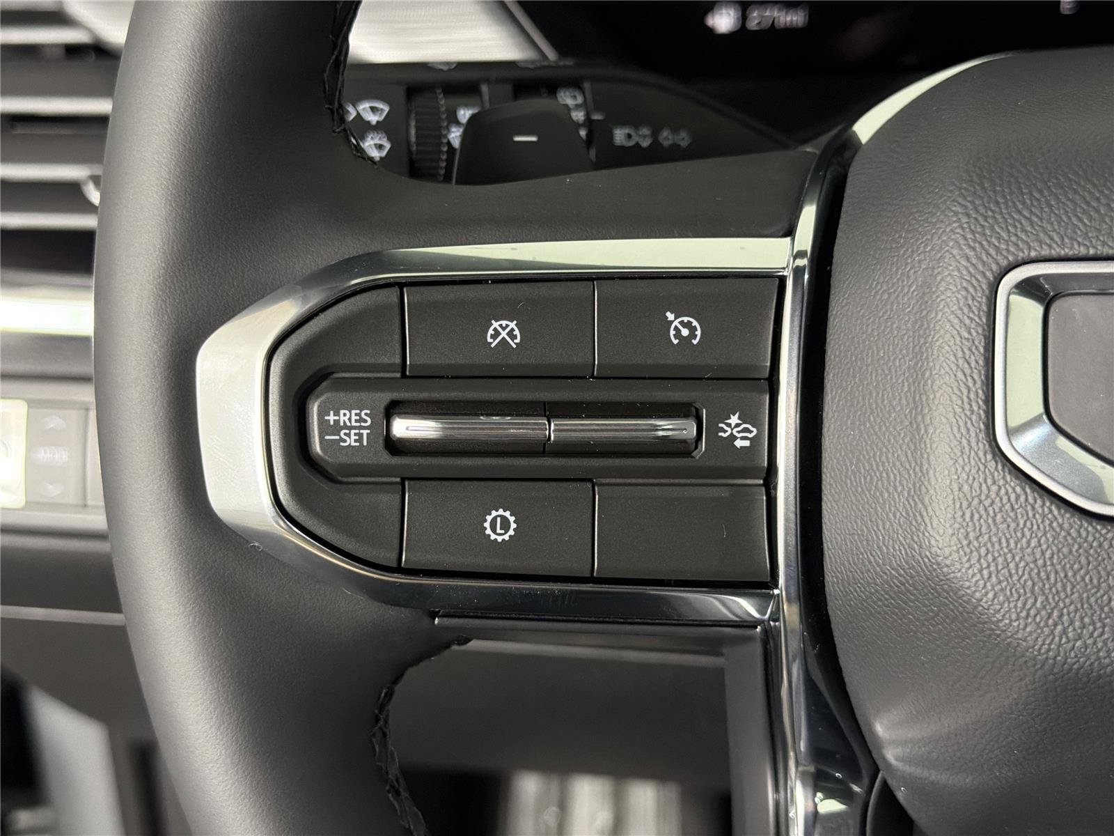 New 2026 GMC Acadia Elevation FWD image 26