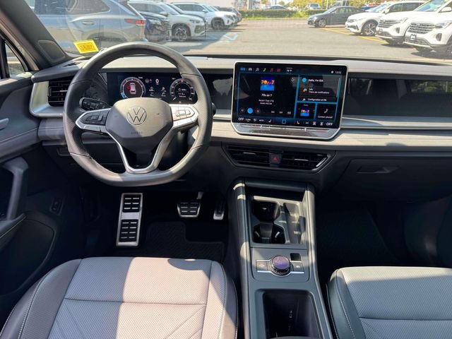 Certified 2026 Volkswagen Tiguan SE R-Line w/ Tiguan Adventure Package AWD/4WD image 12