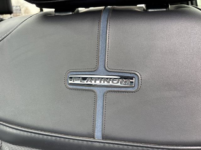 Used 2025 Ford F450 Platinum w/ FX4 Off-Road Package image 27