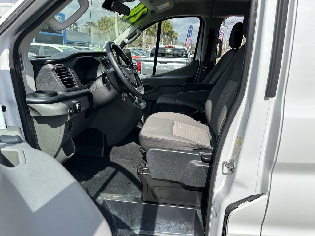 Used 2024 Ford Transit 350 XLT image 19