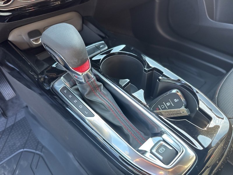 New 2025 Chevrolet Trax RS w/ Sunroof Package image 13