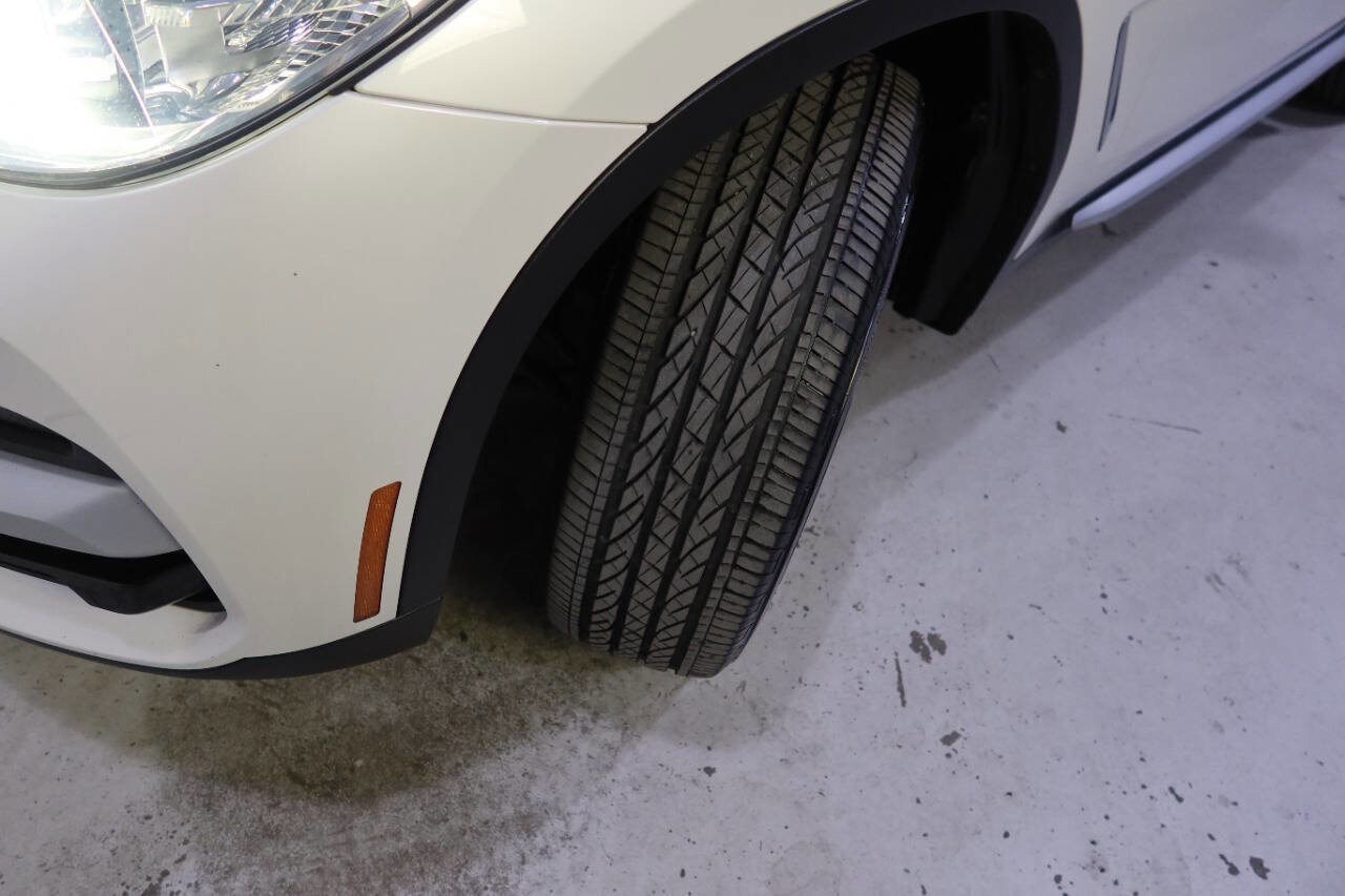 Used 2021 BMW X3 xDrive30i w/ Convenience Package image 11