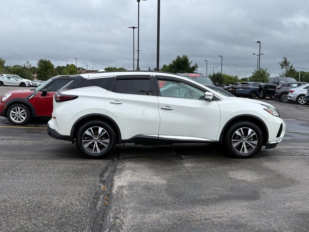 Used 2019 Nissan Murano SV AWD/4WD image 2