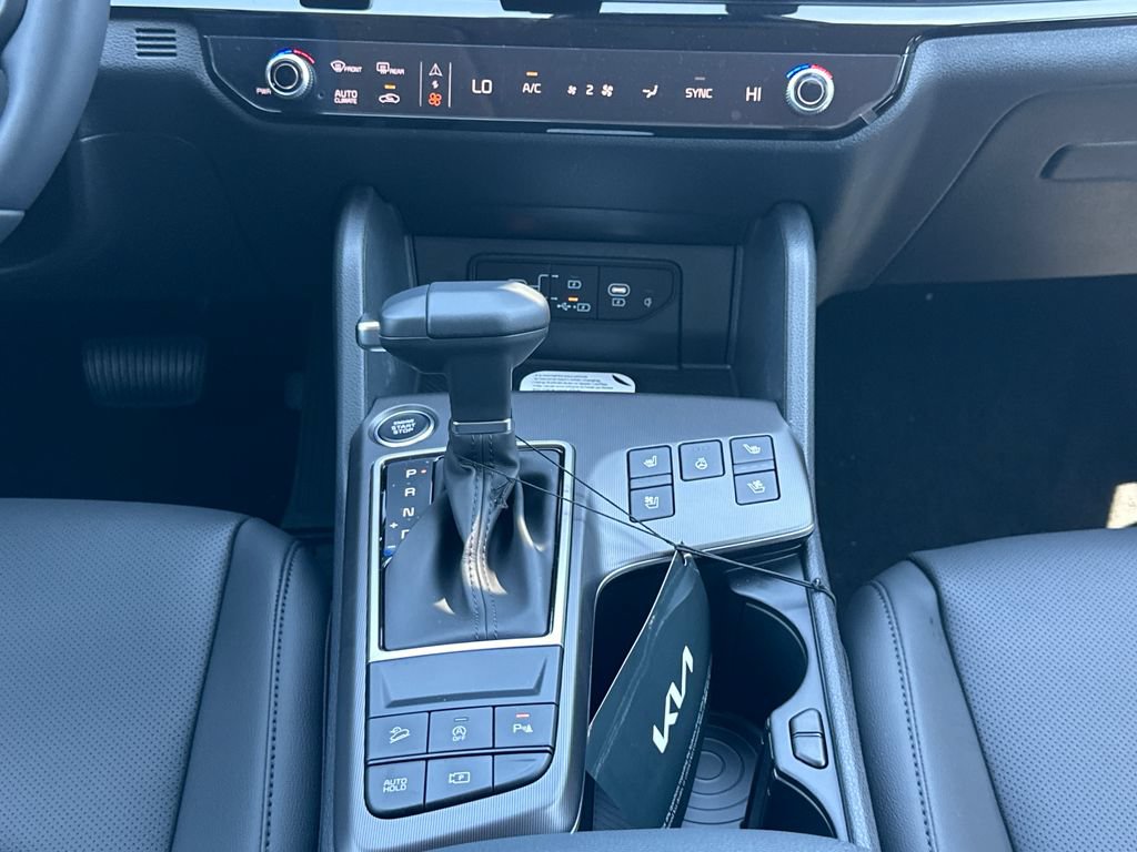 New 2026 Kia Sportage SX AWD/4WD image 30