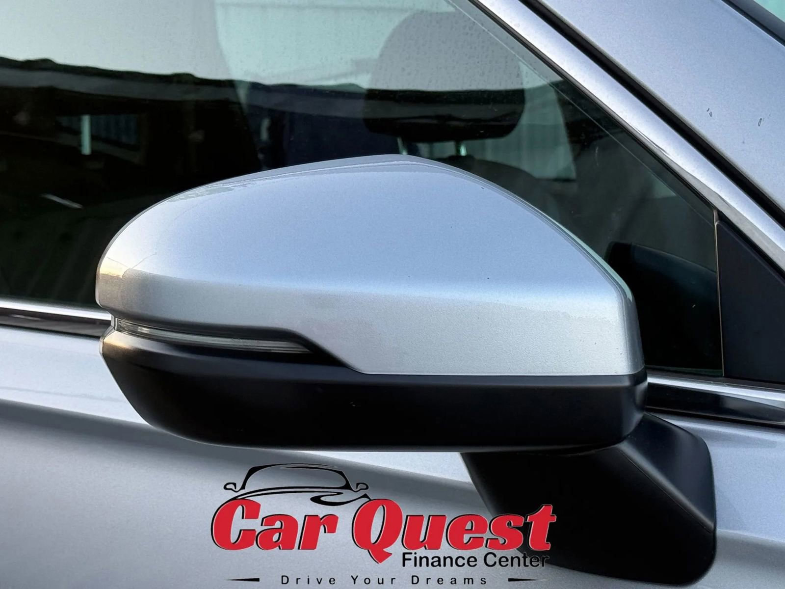 Used 2025 Honda CR-V EX image 29