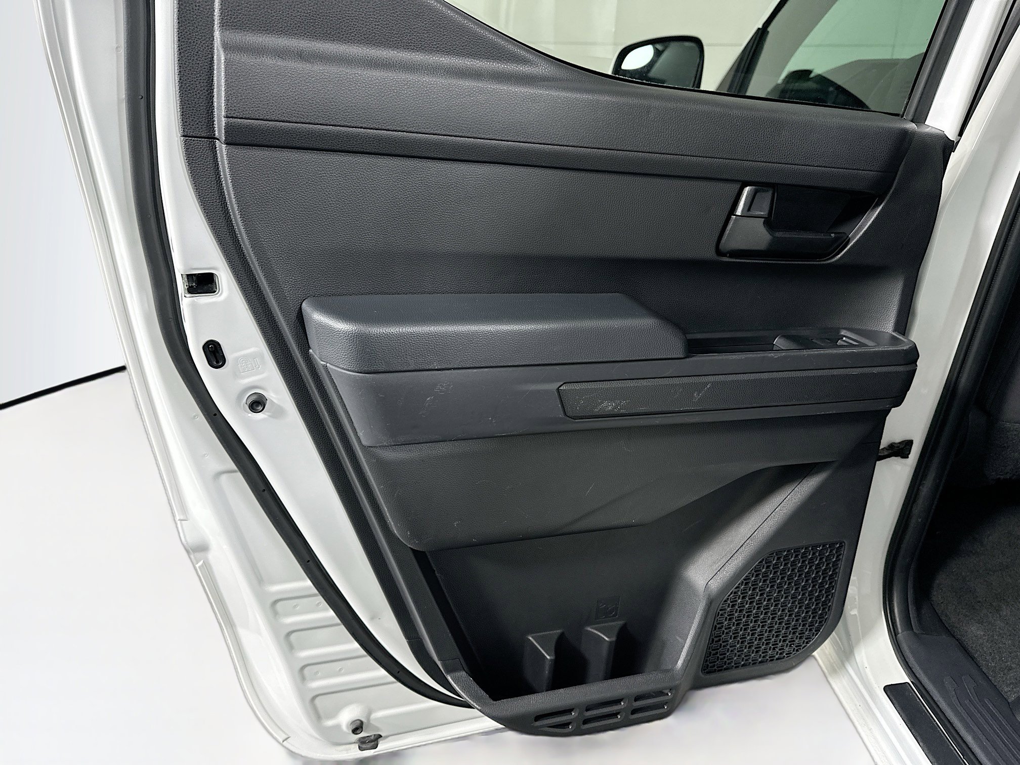 Used 2024 Toyota Tacoma SR5 image 27