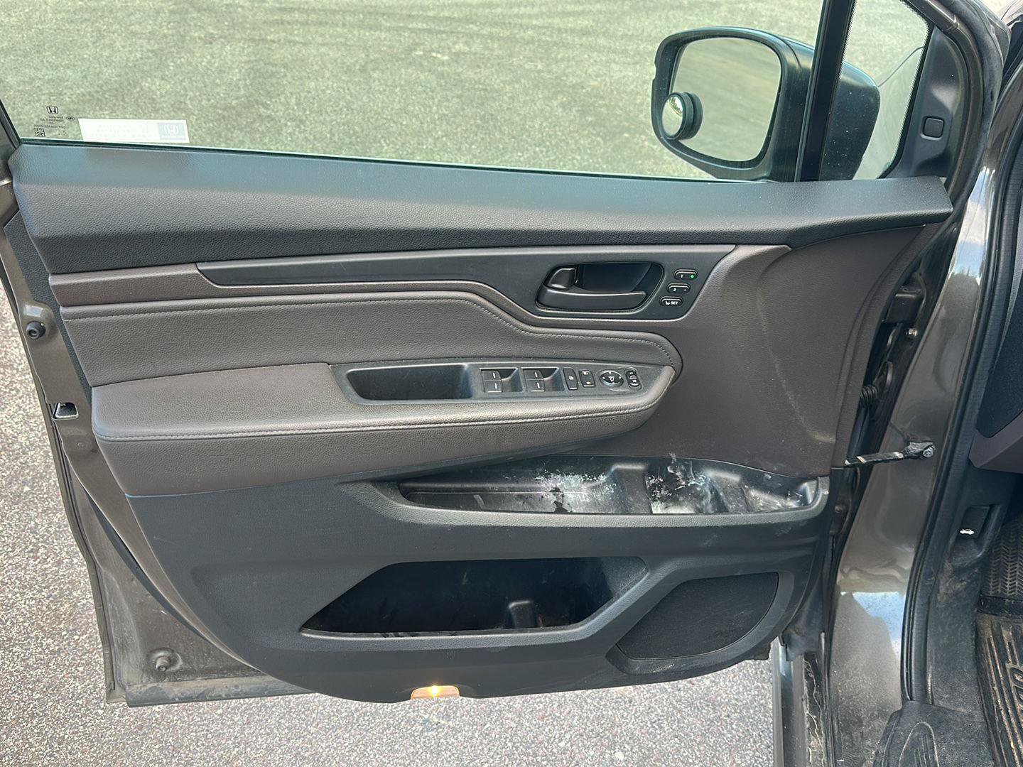 Used 2018 Honda Odyssey Touring image 9