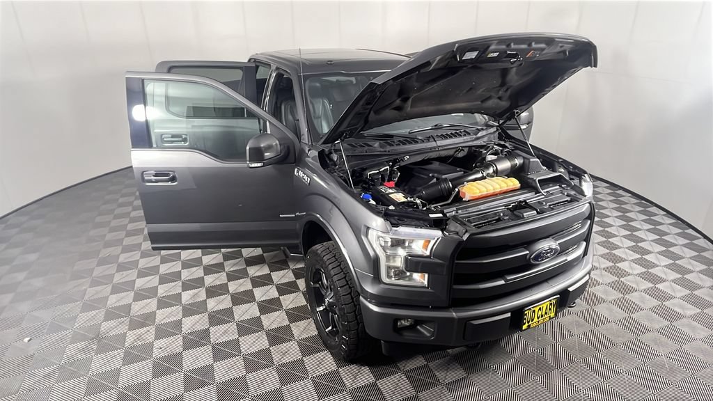 Used 2017 Ford F150 Lariat w/ Equipment Group 502A Luxury AWD/4WD image 14