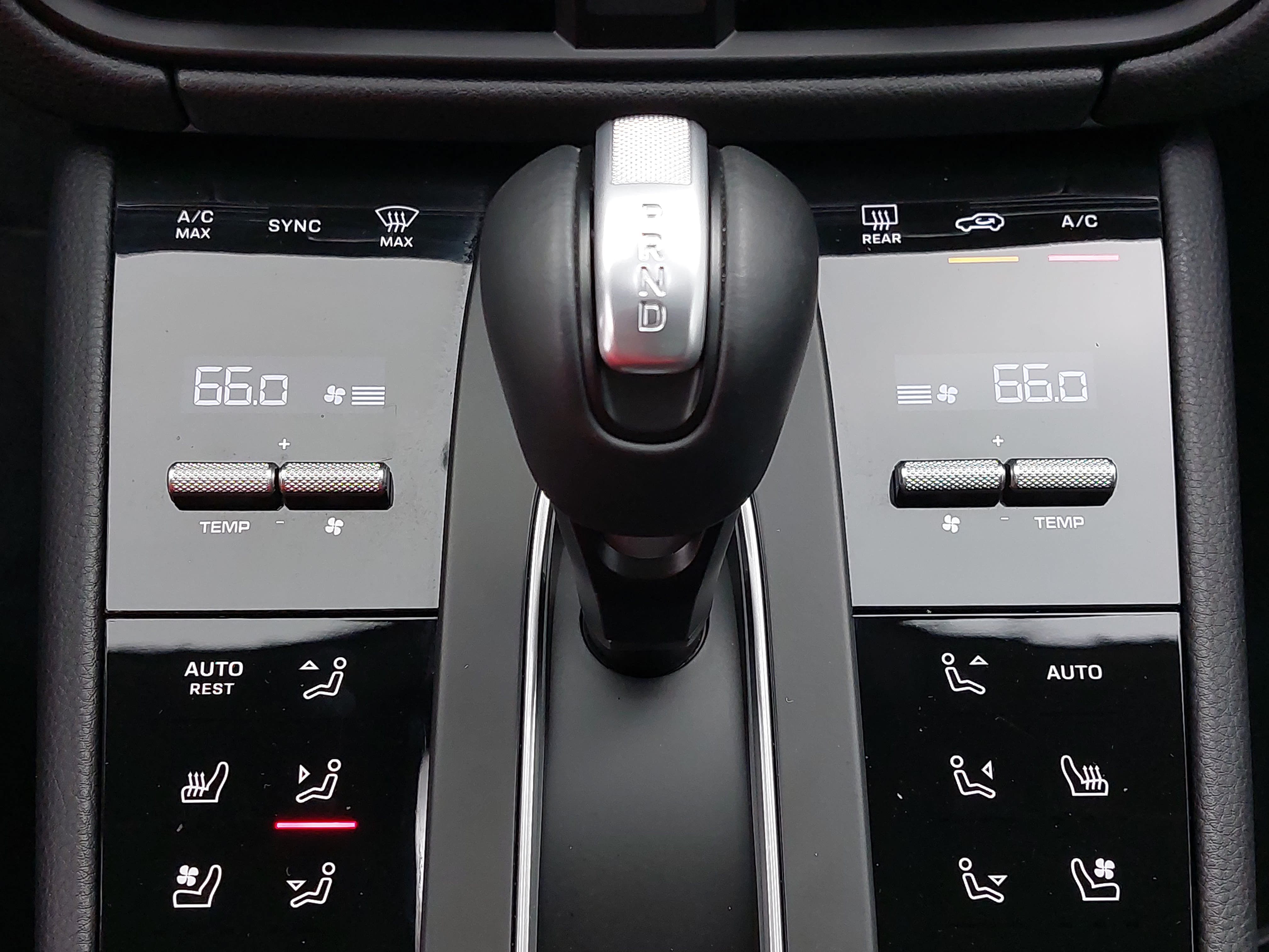 Certified 2026 Porsche Macan S AWD/4WD image 23