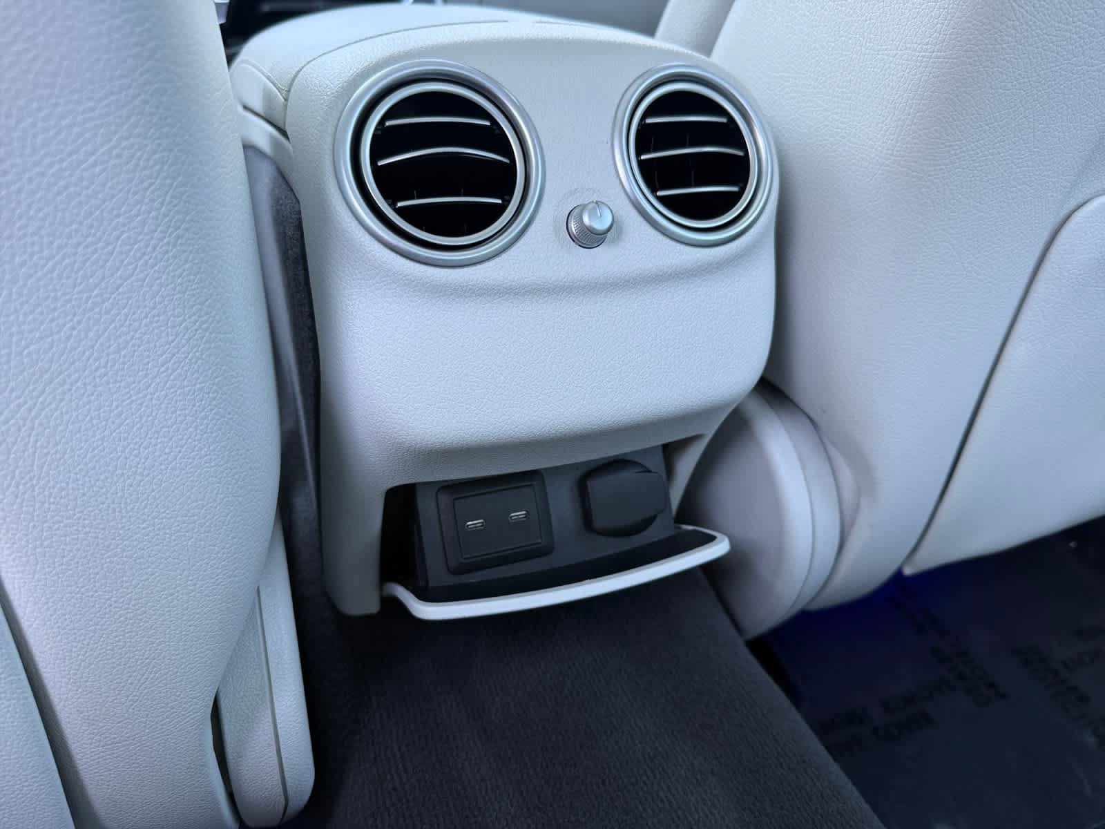 Certified 2023 Mercedes-Benz E 350 4MATIC Sedan image 15