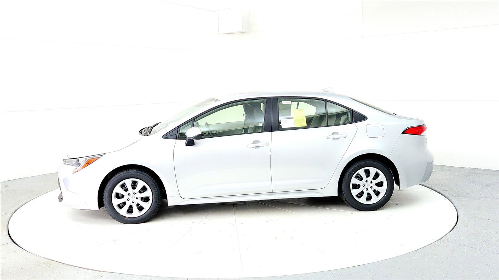 New 2026 Toyota Corolla LE FWD image 3