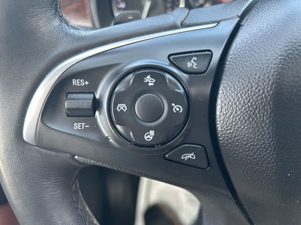 Used 2019 Buick LaCrosse Avenir w/ Driver Confidence Package II image 18