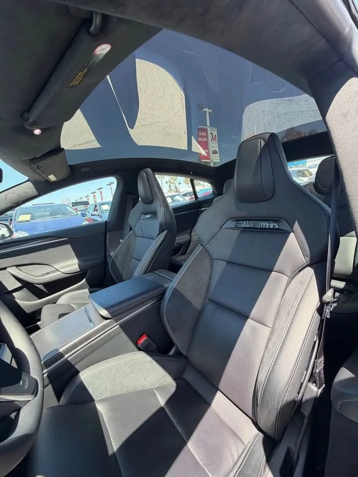 Used 2026 Tesla Model S Plaid AWD/4WD image 9