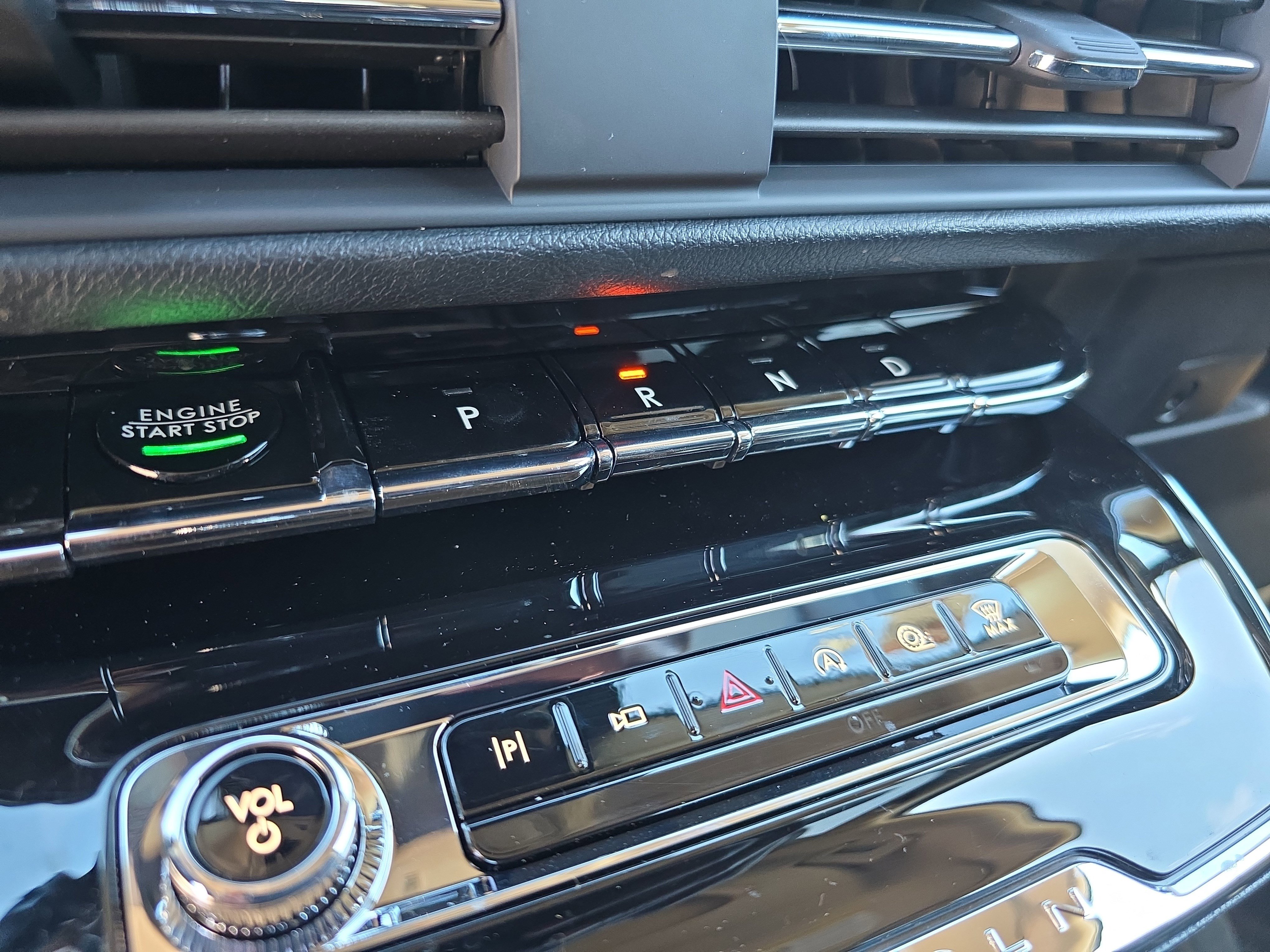 New 2026 Lincoln Corsair Premiere image 24