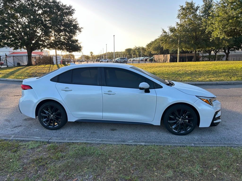 Used 2024 Toyota Corolla SE FWD image 6
