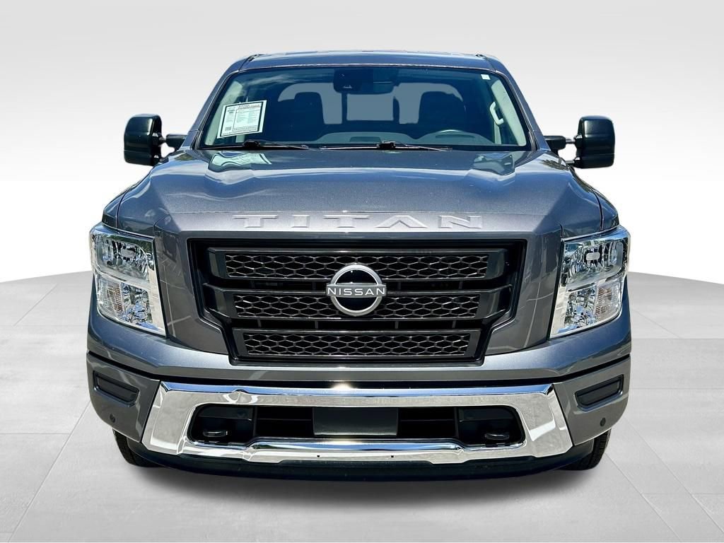 Certified 2024 Nissan Titan SV w/ SV Convenience Package image 2