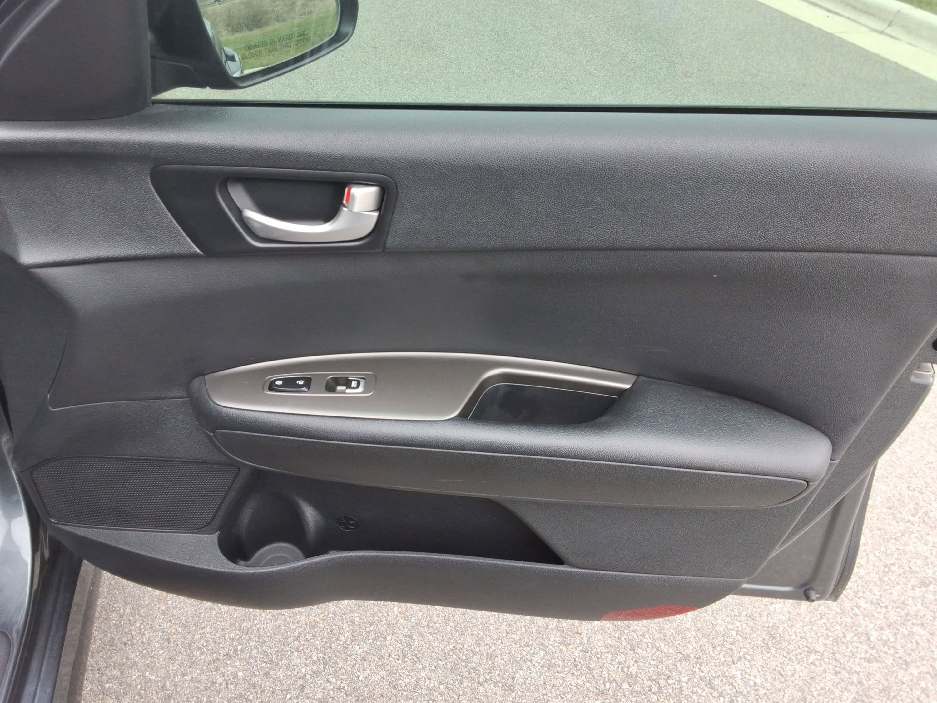 Used 2020 Kia Optima S image 24