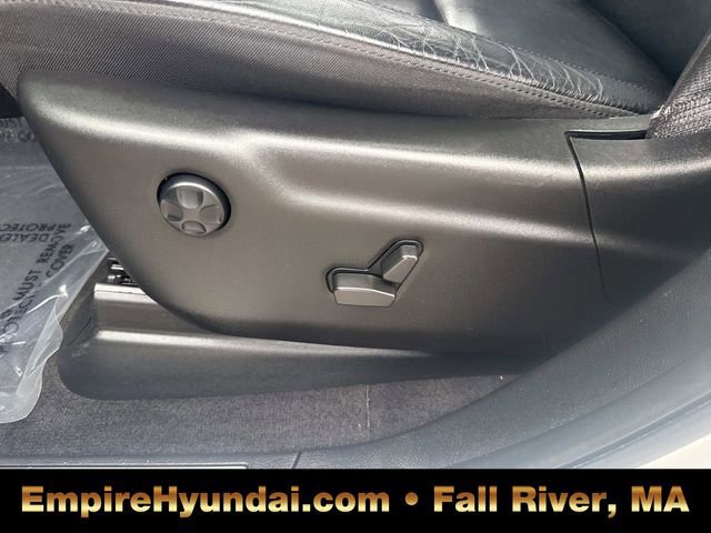 Used 2022 Jeep Grand Cherokee Limited image 21