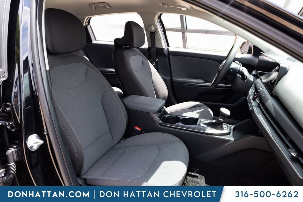 Used 2025 Kia K4 FWD image 20