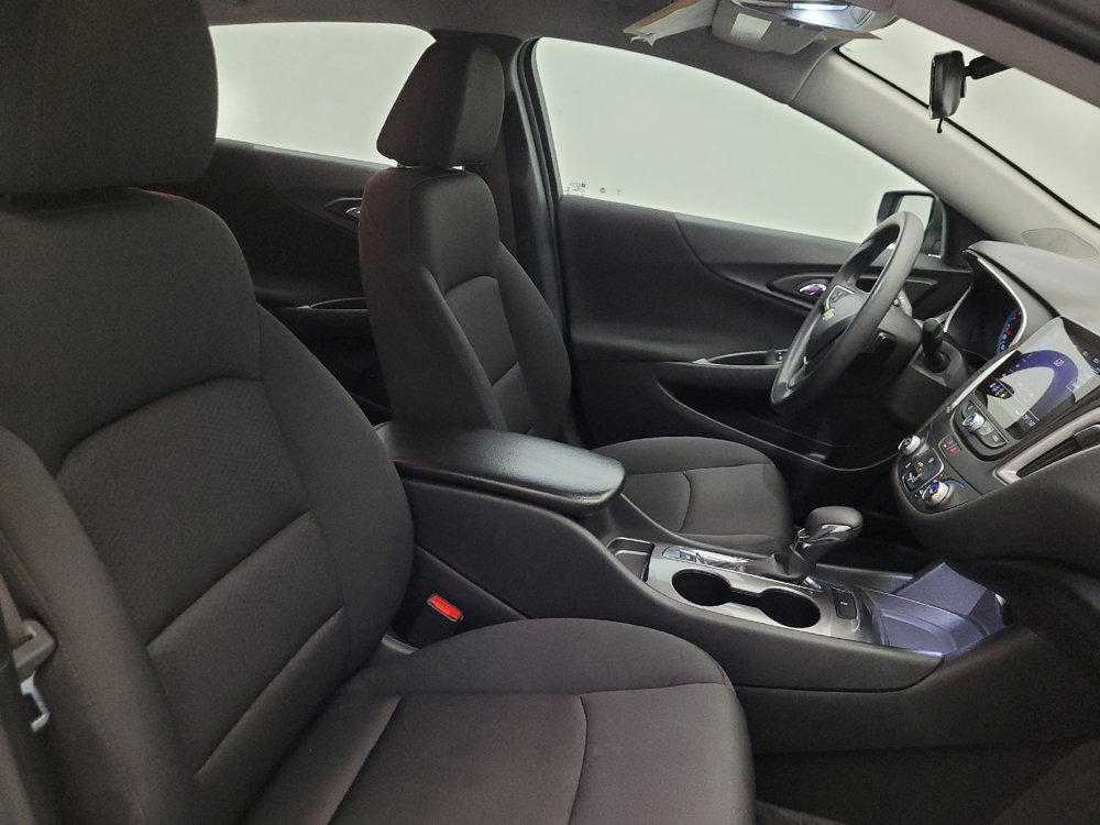 Used 2024 Chevrolet Malibu LS FWD image 21