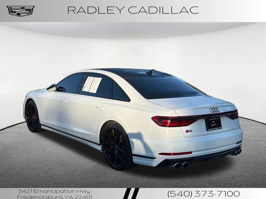 Used 2022 Audi S8 w/ S8 Comfort Plus Package AWD/4WD image 18