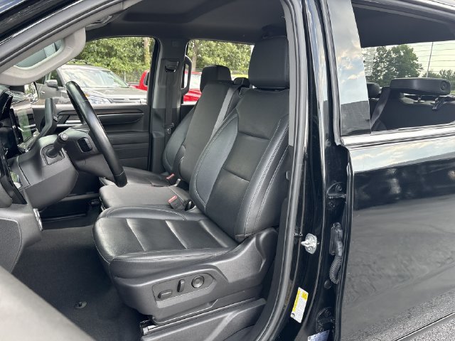 Used 2025 GMC Sierra 1500 SLT RWD image 15