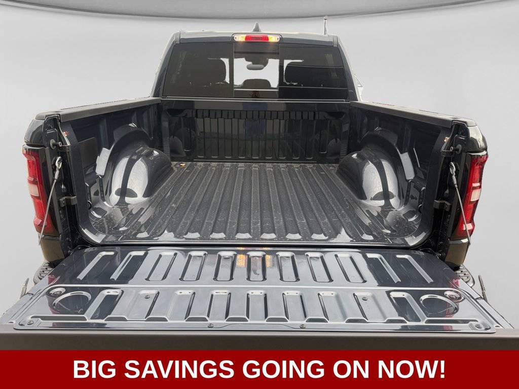 New 2026 RAM 1500 Warlock AWD/4WD image 36