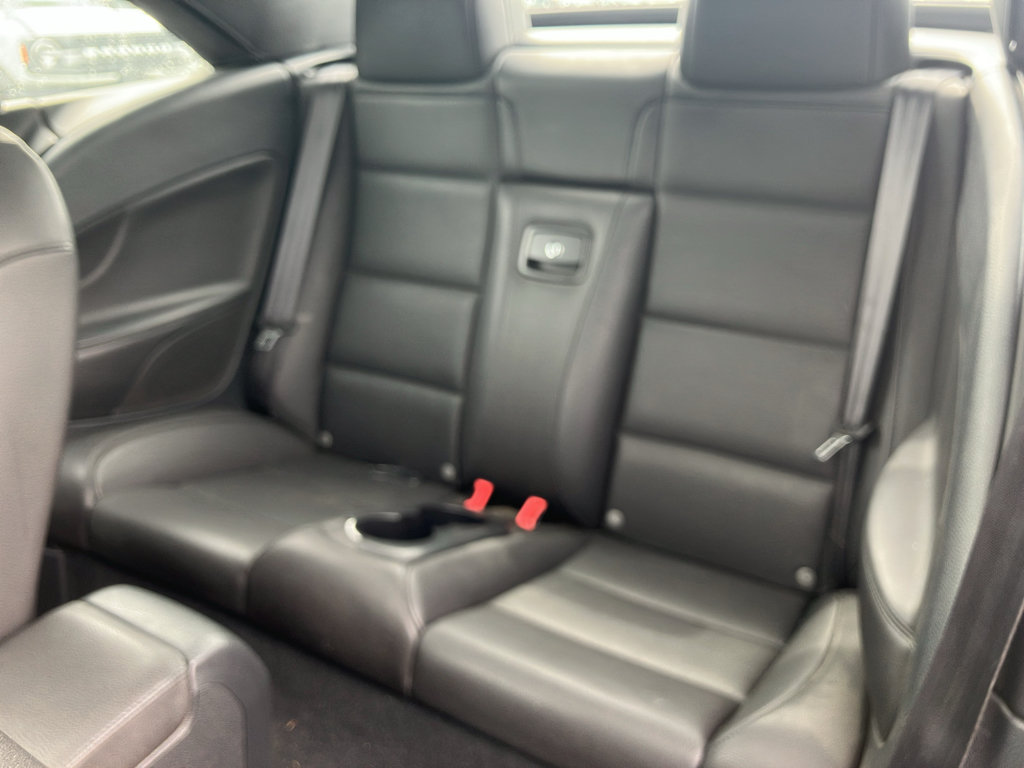 Used 2014 Volkswagen Eos FWD image 29